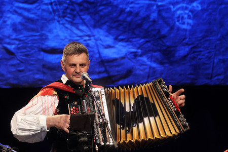 KONCERT ANSAMBLA JELEN 33 FOTO LJUBO VUKELIČ